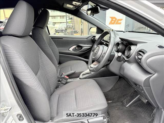 Toyota YARIS 2021-09 8416093-8