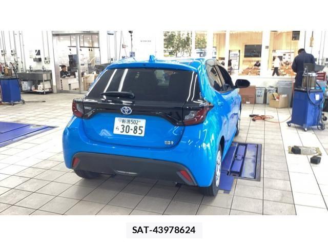 Toyota YARIS 2023-03 8416091-3