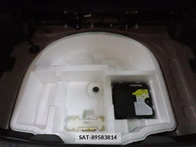 Toyota YARIS 2025-02 8416088-9