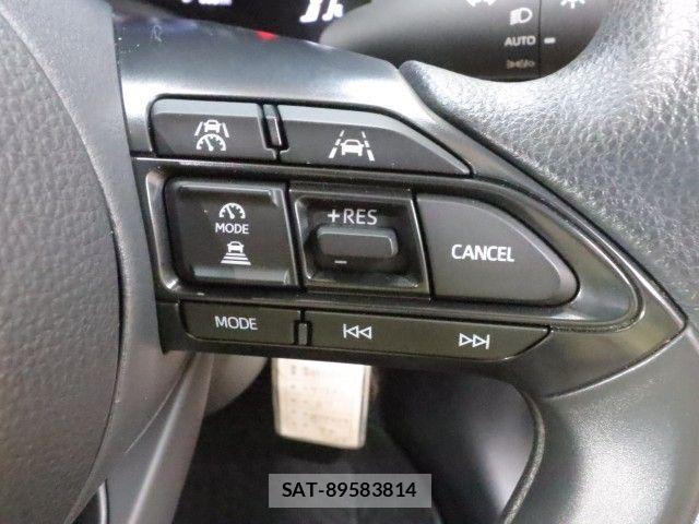 Toyota YARIS 2025-02 8416088-21