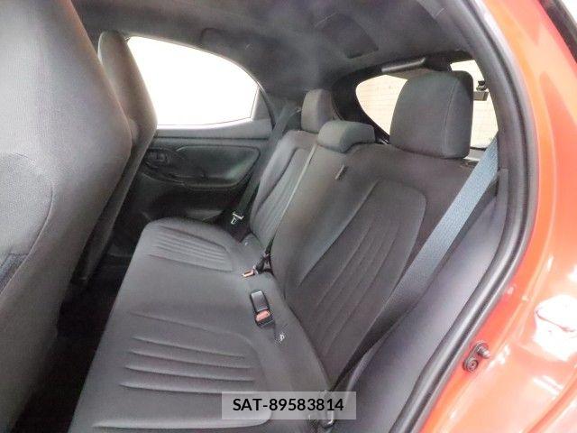 Toyota YARIS 2025-02 8416088-6