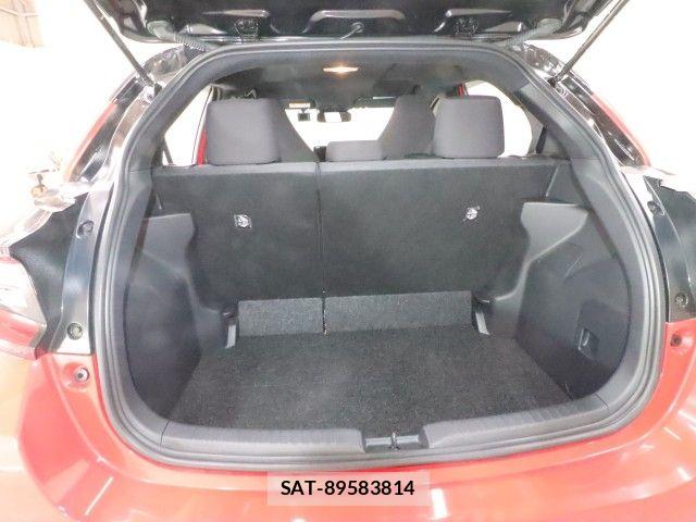 Toyota YARIS 2025-02 8416088-7