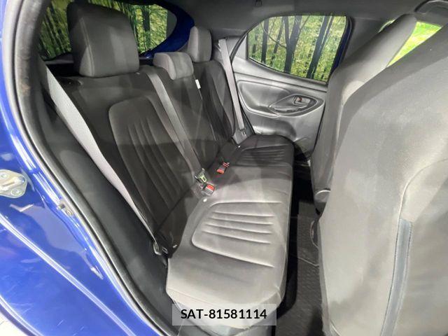 Toyota YARIS 2021-06 8458879-9