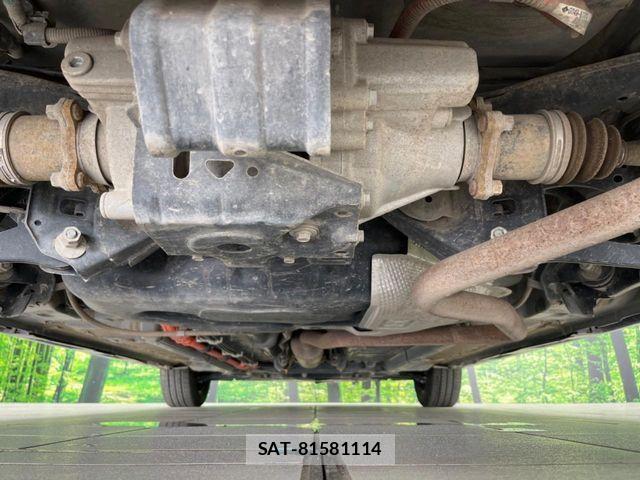 Toyota YARIS 2021-06 8458879-19