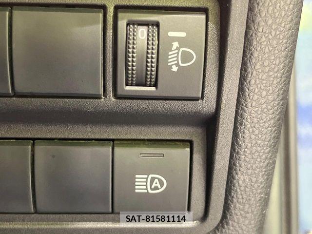 Toyota YARIS 2021-06 8458879-7