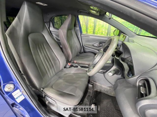 Toyota YARIS 2021-06 8458879-8