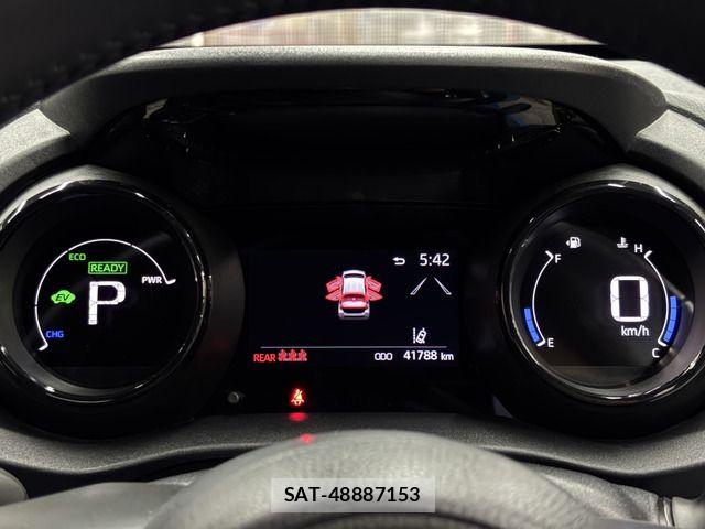 Toyota YARIS 2020-09 8486341-15