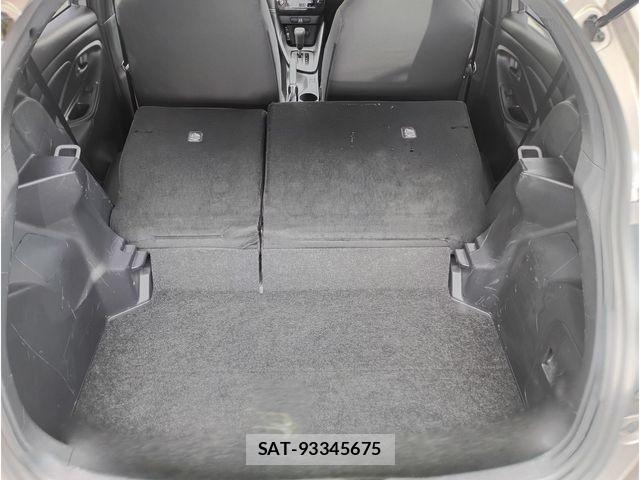 Toyota YARIS 2021-06 8528508-18