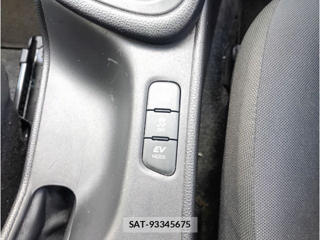 Toyota YARIS 2021-06 8528508-8