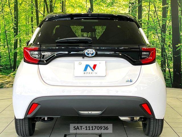 Toyota YARIS 2020-06 8528506-14