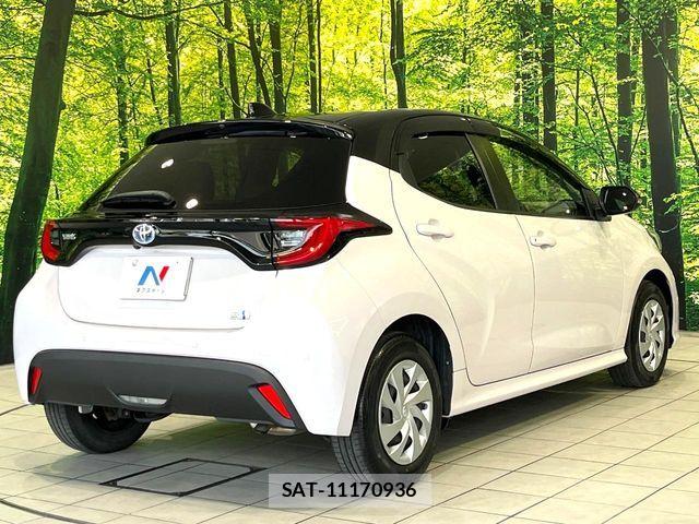 Toyota YARIS 2020-06 8528506-16