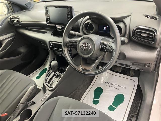 Toyota YARIS 2021-09 8528507-15
