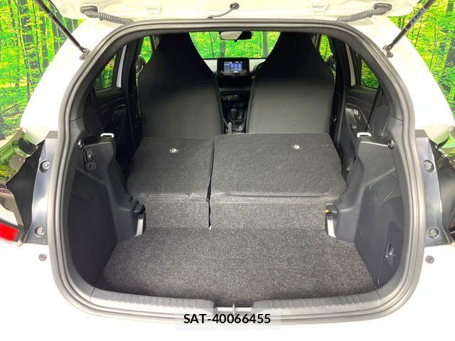 Toyota YARIS 2023-06 8528499-10