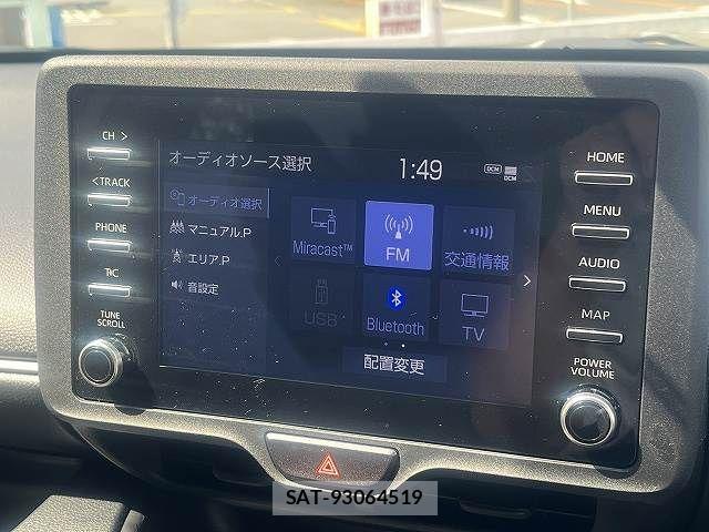 Toyota YARIS 2021-03 8564240-13