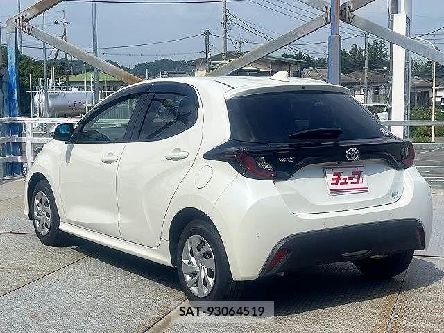 Toyota YARIS 2021-03 8564240-6
