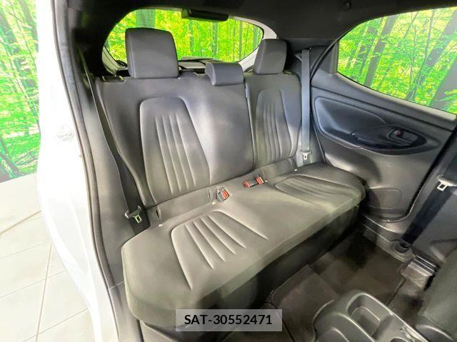 Toyota YARIS 2021-07 8564241-9