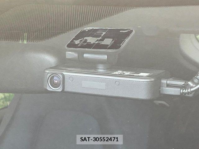 Toyota YARIS 2021-07 8564241-5