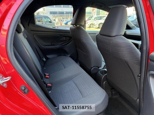 Toyota YARIS 2020-07 8630033-10