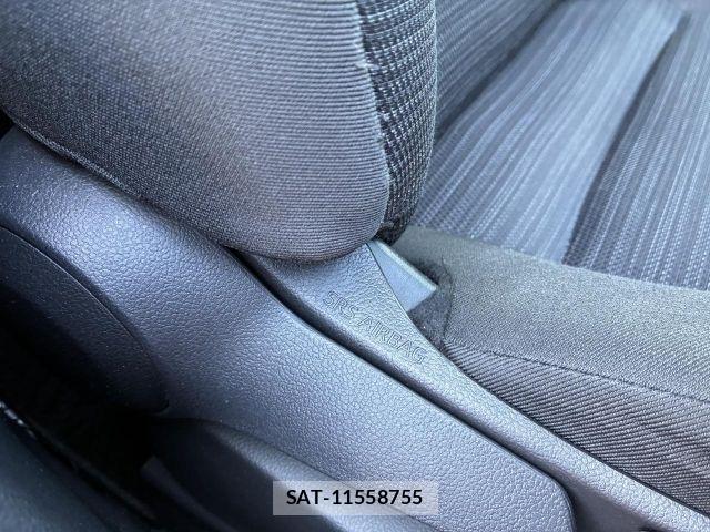 Toyota YARIS 2020-07 8630033-26
