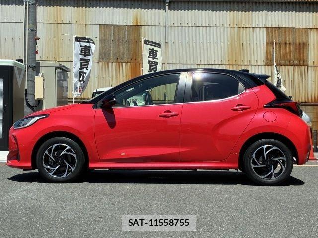 Toyota YARIS 2020-07 8630033-6