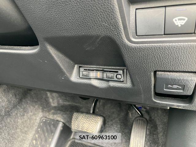 Toyota YARIS 2023-08 8630036-7