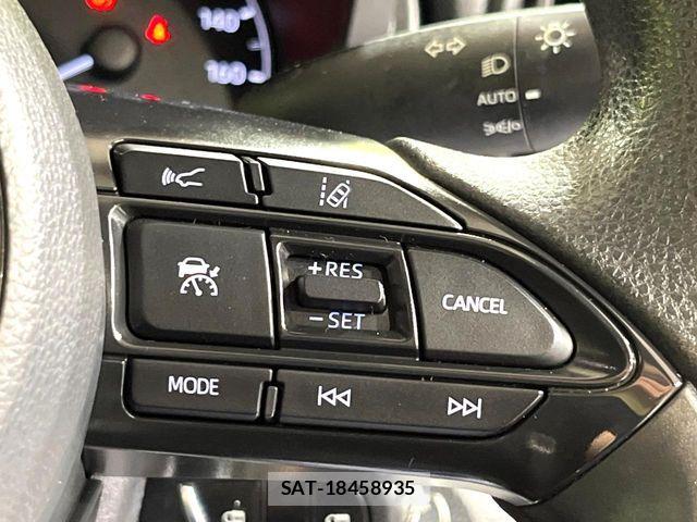 Toyota YARIS 2023-08 8630035-4