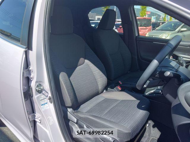 Toyota YARIS 2020-05 8662676-9