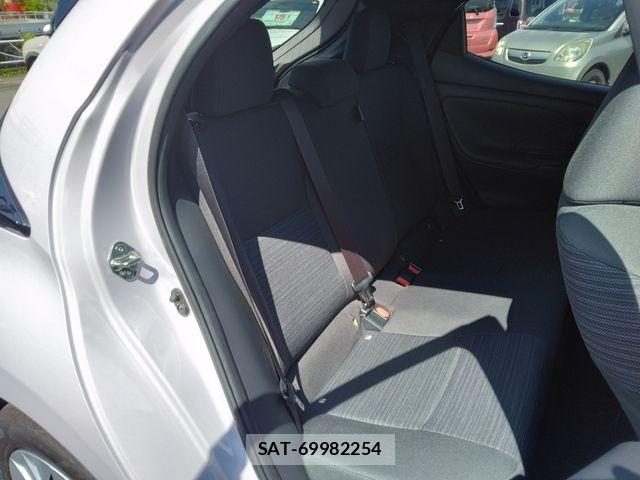 Toyota YARIS 2020-05 8662676-10