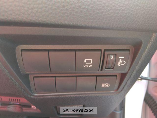 Toyota YARIS 2020-05 8662676-20