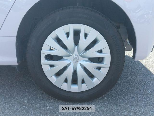 Toyota YARIS 2020-05 8662676-27