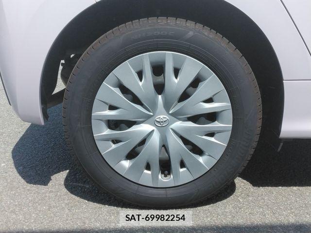Toyota YARIS 2020-05 8662676-28