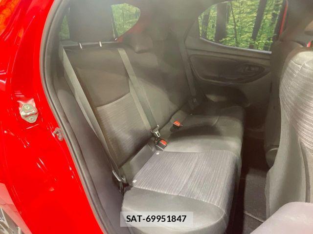 Toyota YARIS 2021-03 8662674-9