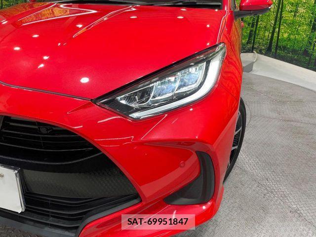 Toyota YARIS 2021-03 8662674-12