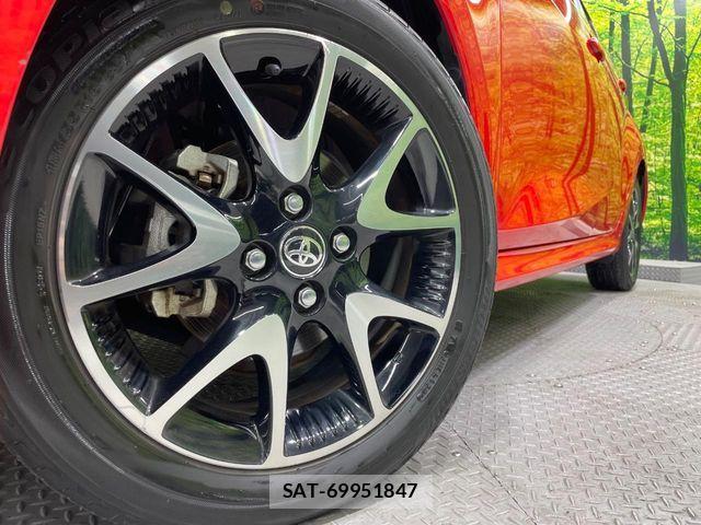 Toyota YARIS 2021-03 8662674-13