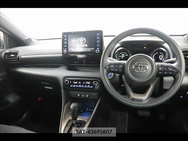 Toyota YARIS 2021-08 8662667-1