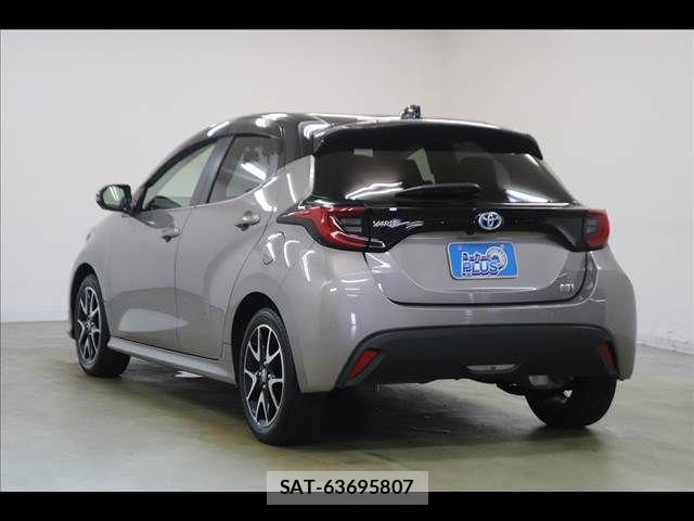 Toyota YARIS 2021-08 8662667-19