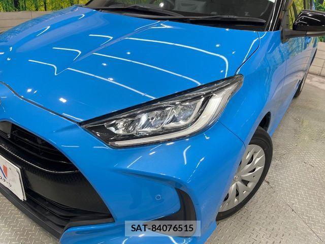 Toyota YARIS 2022-04 8662675-11