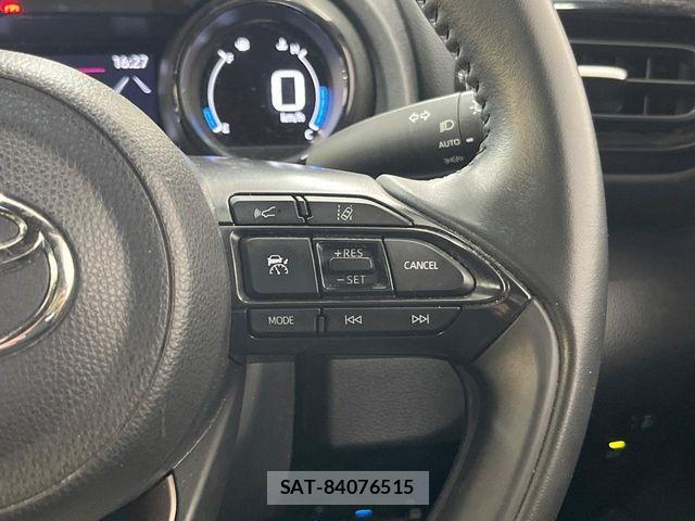 Toyota YARIS 2022-04 8662675-4