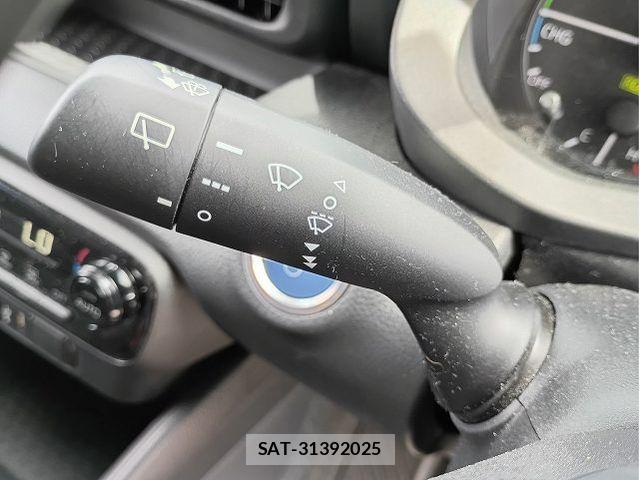 Toyota YARIS 2021-08 8662677-24