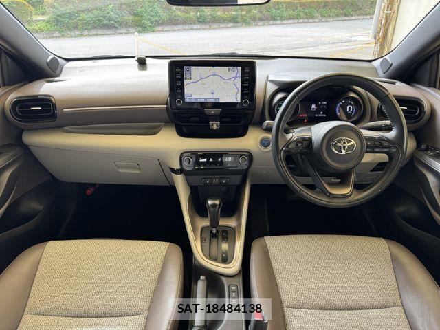 Toyota YARIS 2021-04 8662678-1