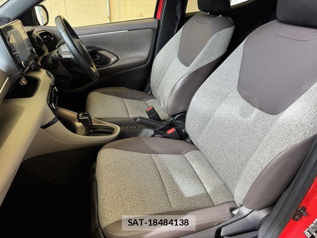 Toyota YARIS 2021-04 8662678-19