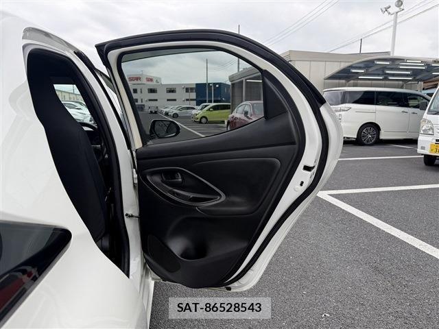 Toyota YARIS 2020-10 8687025-24