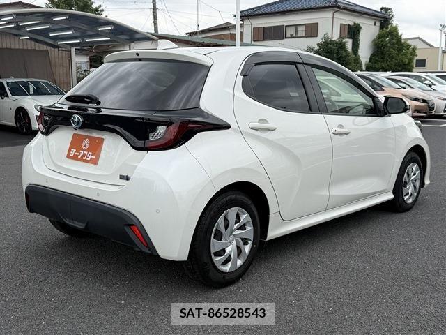 Toyota YARIS 2020-10 8687025-4