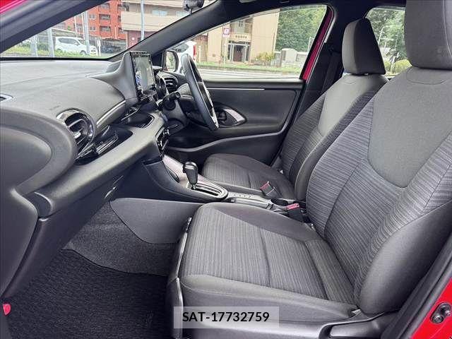 Toyota YARIS 2020-09 8747126-16