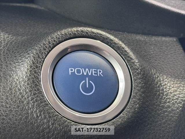 Toyota YARIS 2020-09 8747126-25