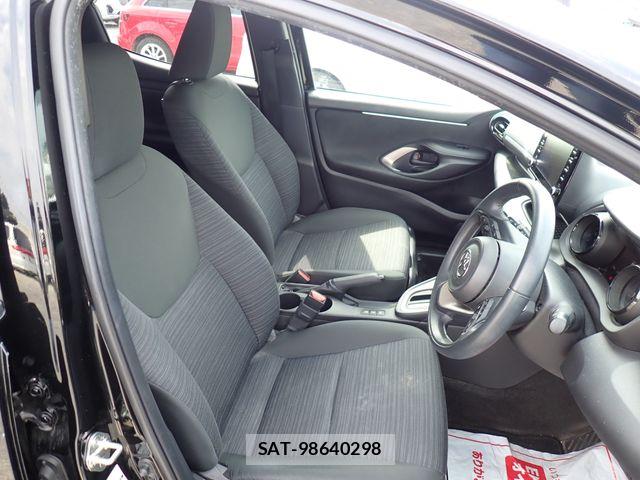 Toyota YARIS 2023-03 8747123-20