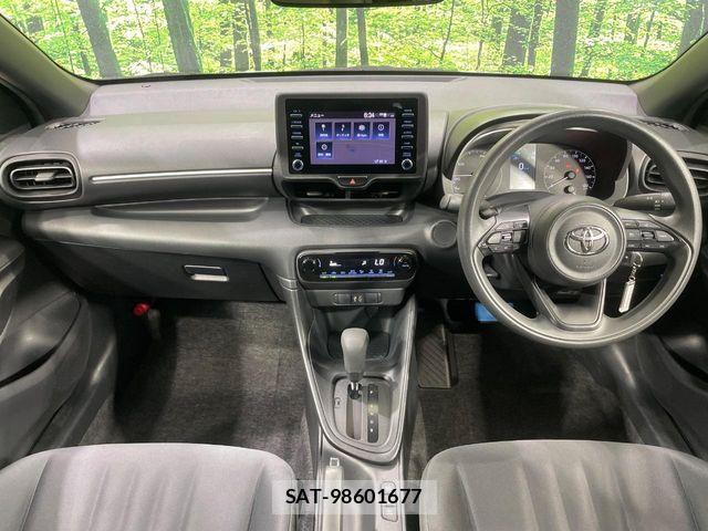 Toyota YARIS 2021-01 8747131-1