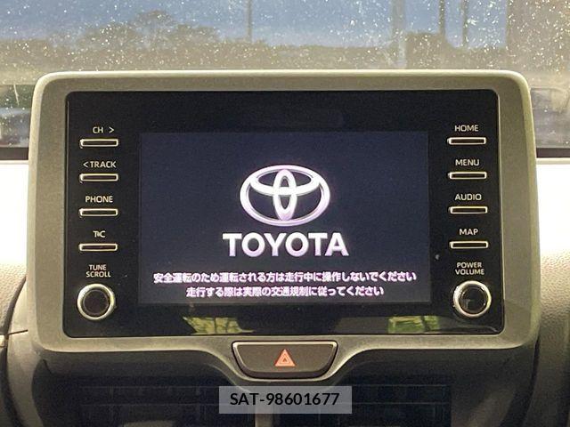 Toyota YARIS 2021-01 8747131-2