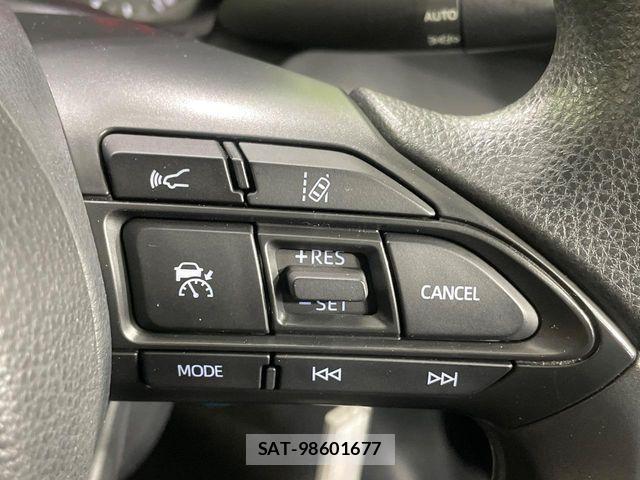 Toyota YARIS 2021-01 8747131-5