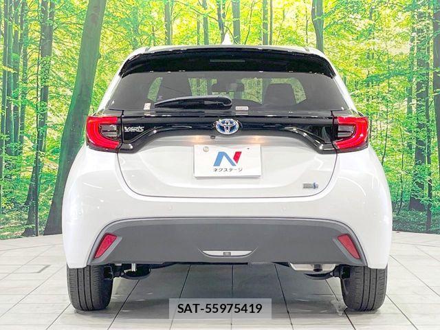 Toyota YARIS 2023-08 8747125-14